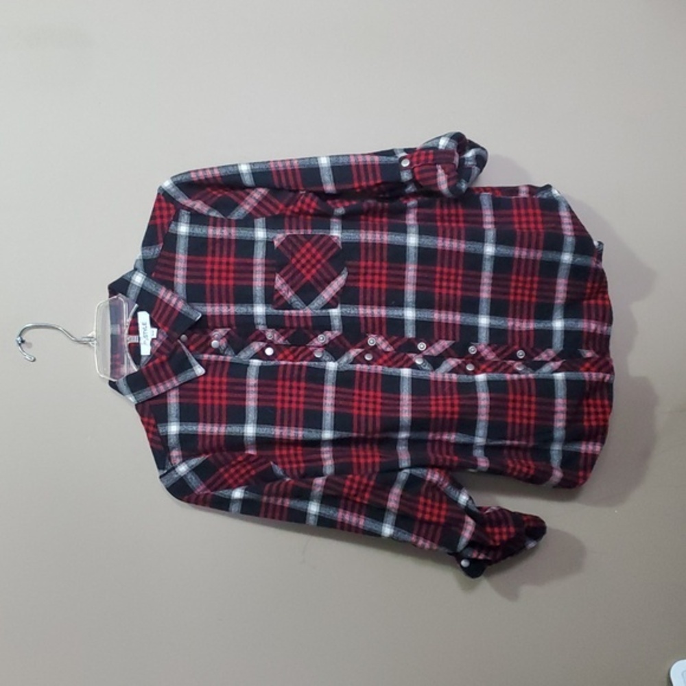 My Style Red And Black Plaid Button Down  Shirt Size Small